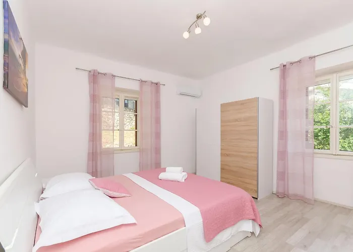 Διαμέρισμα Kokic Zastražišće