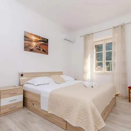 Kokic * Zastražišće